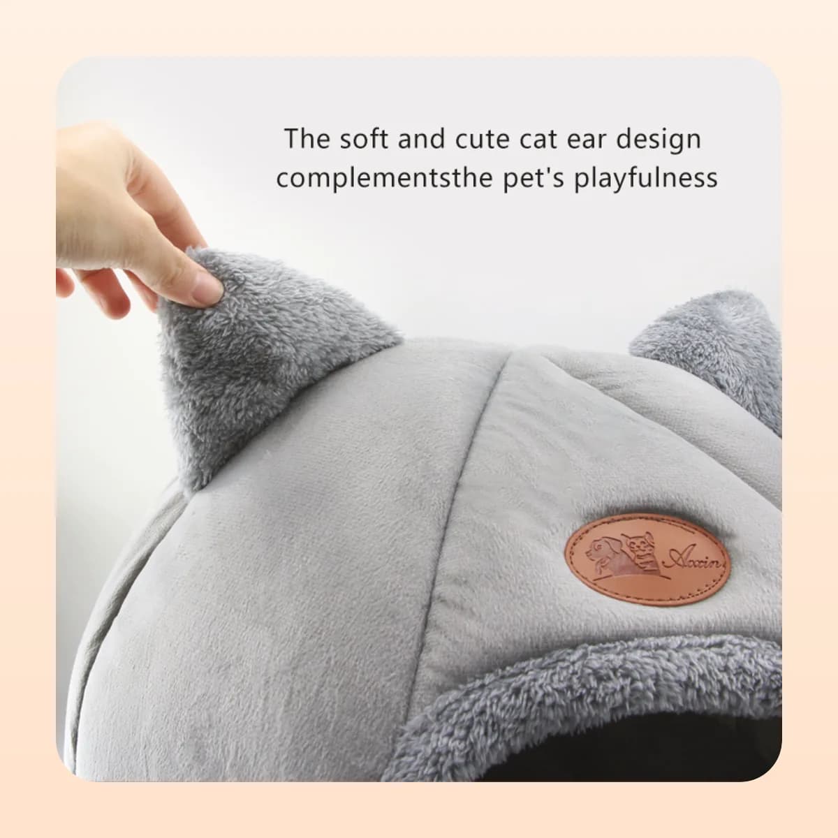 The soft felt ears on top of the Kindral cave bed